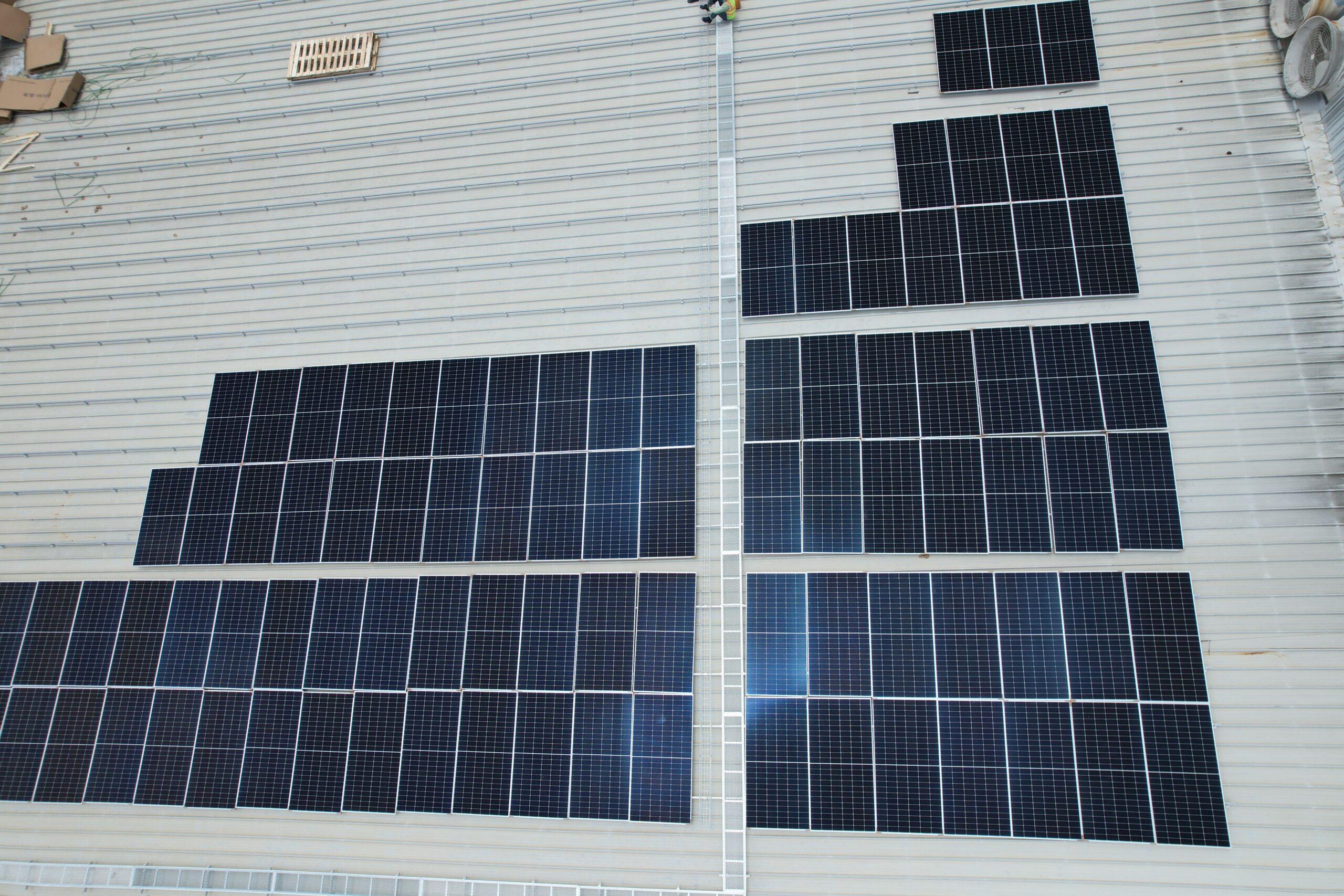 Nhà máy điện mặt trời Phong Phú